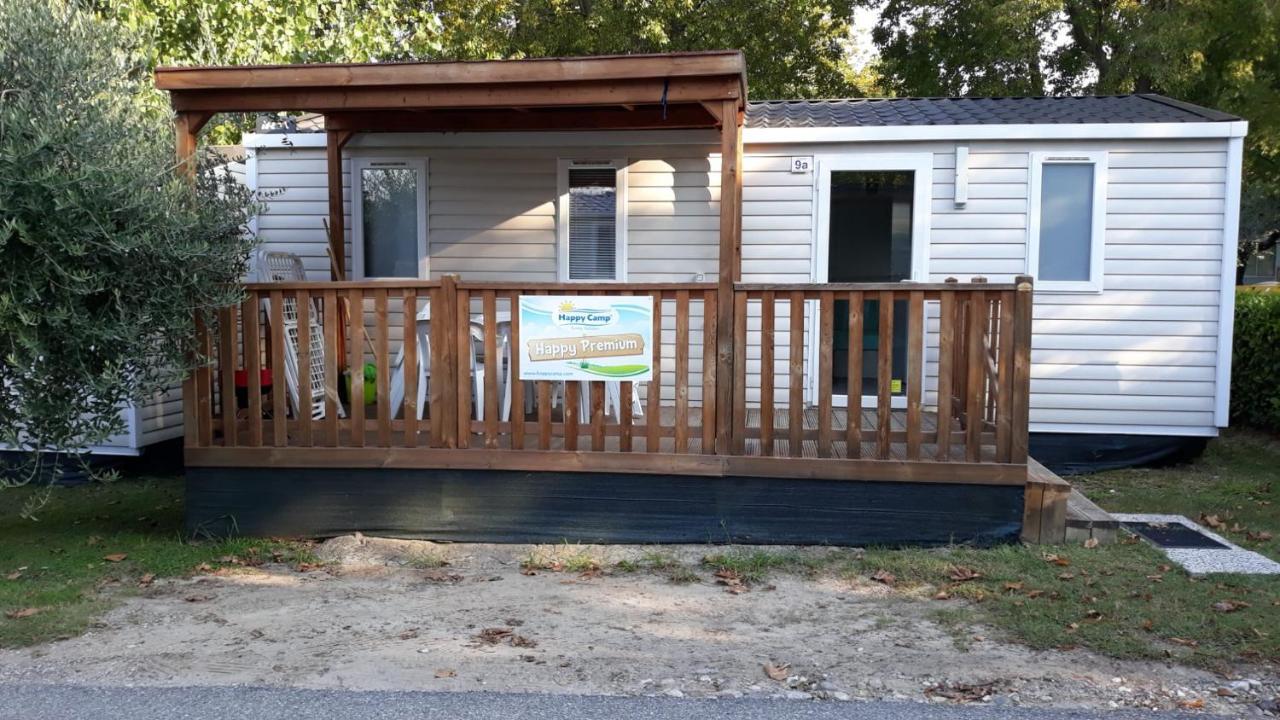 Happy Camp Mobile Homes In Camping Park Umag Karigador Exterior photo